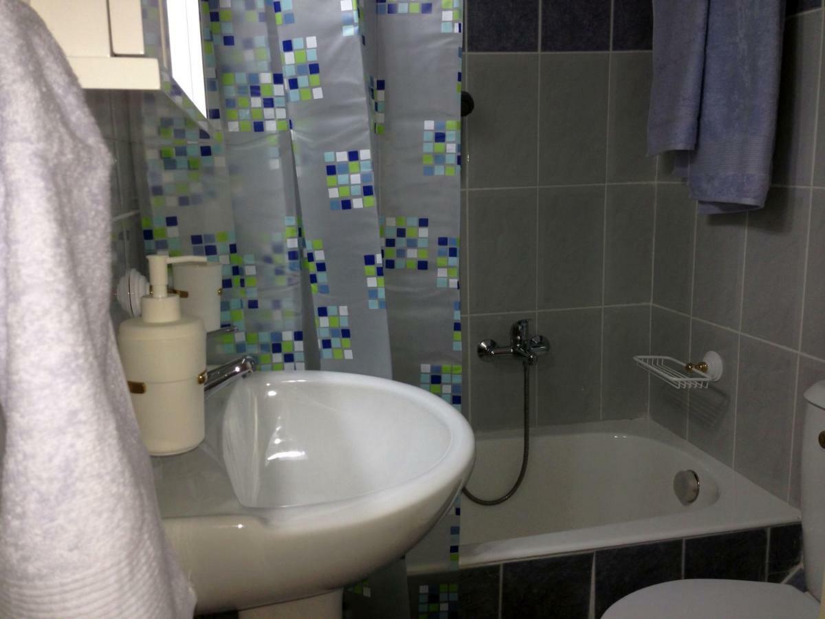 Athenian Flats * Atene